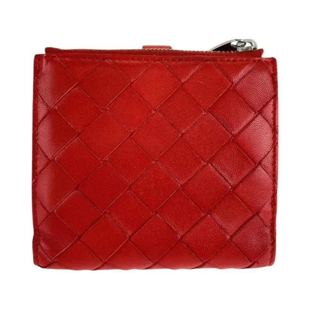 Bottega Veneta delivery duty